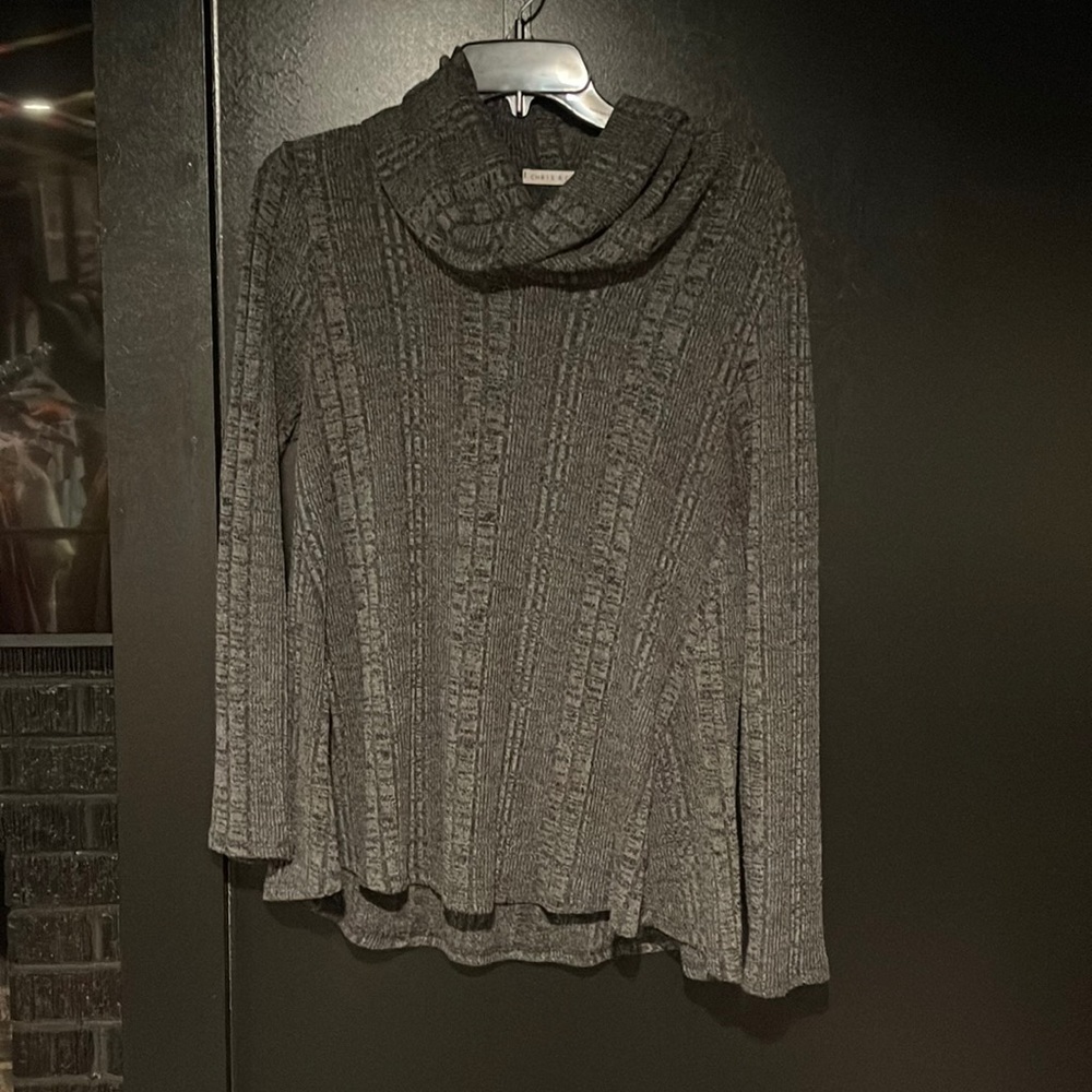 Chris & Carol Grey Sweater, size Medium